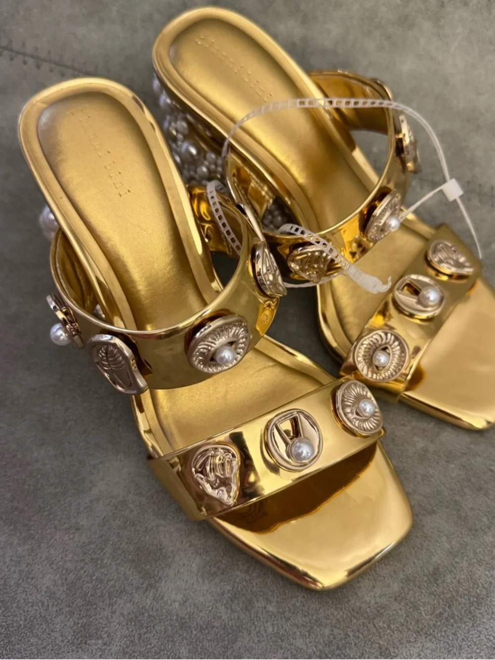 NWT Gianni Bini Penei Metallic Pearl Ornament
Detail Slide Sandals Sz 7 - Picture 4 of 8